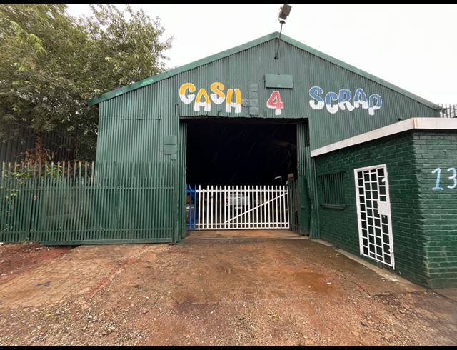 1,700M² WORKSHOP FOR SALE IN DAGGAFONTEIN